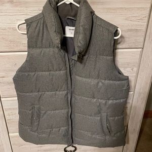 New! Old Navy gray puffer vest